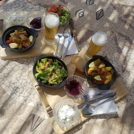 Vila Oliven Vlorë 外观 照片