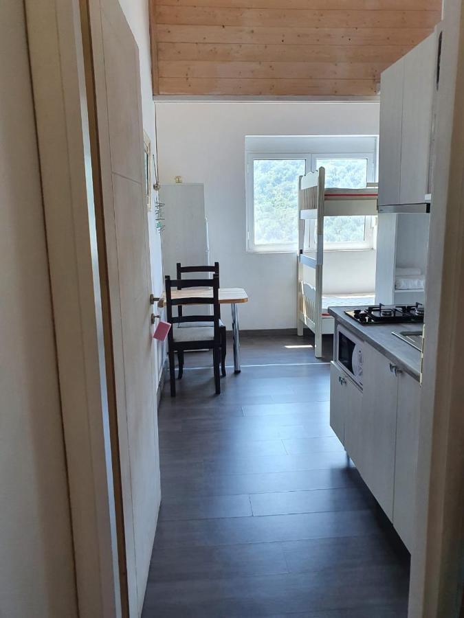 Vila Oliven Vlorë 外观 照片