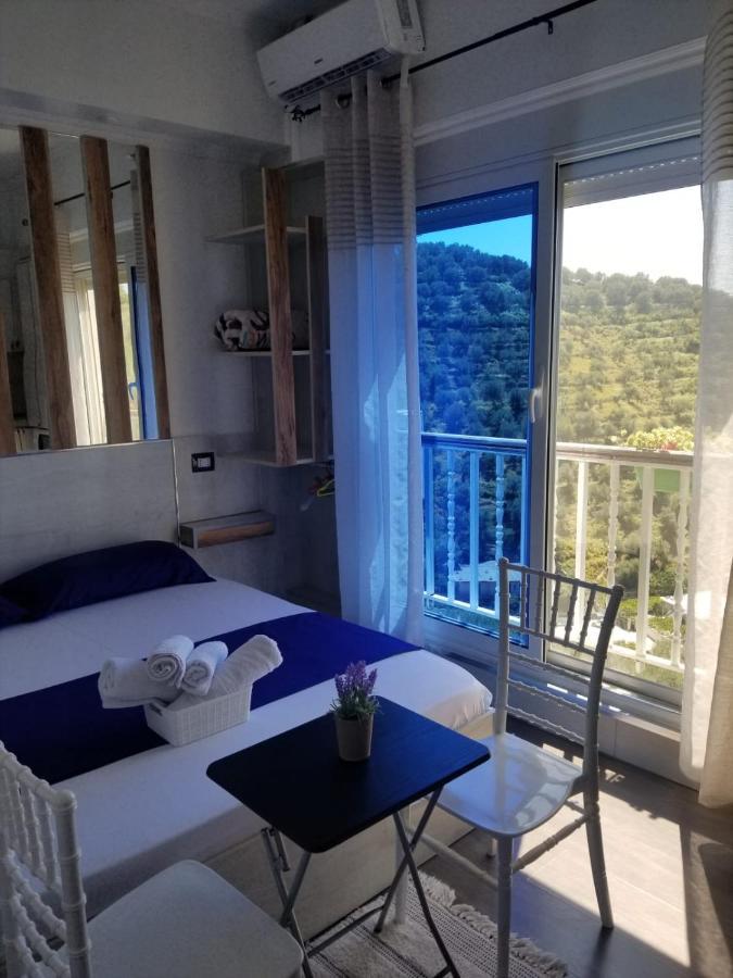 Vila Oliven Vlorë 外观 照片